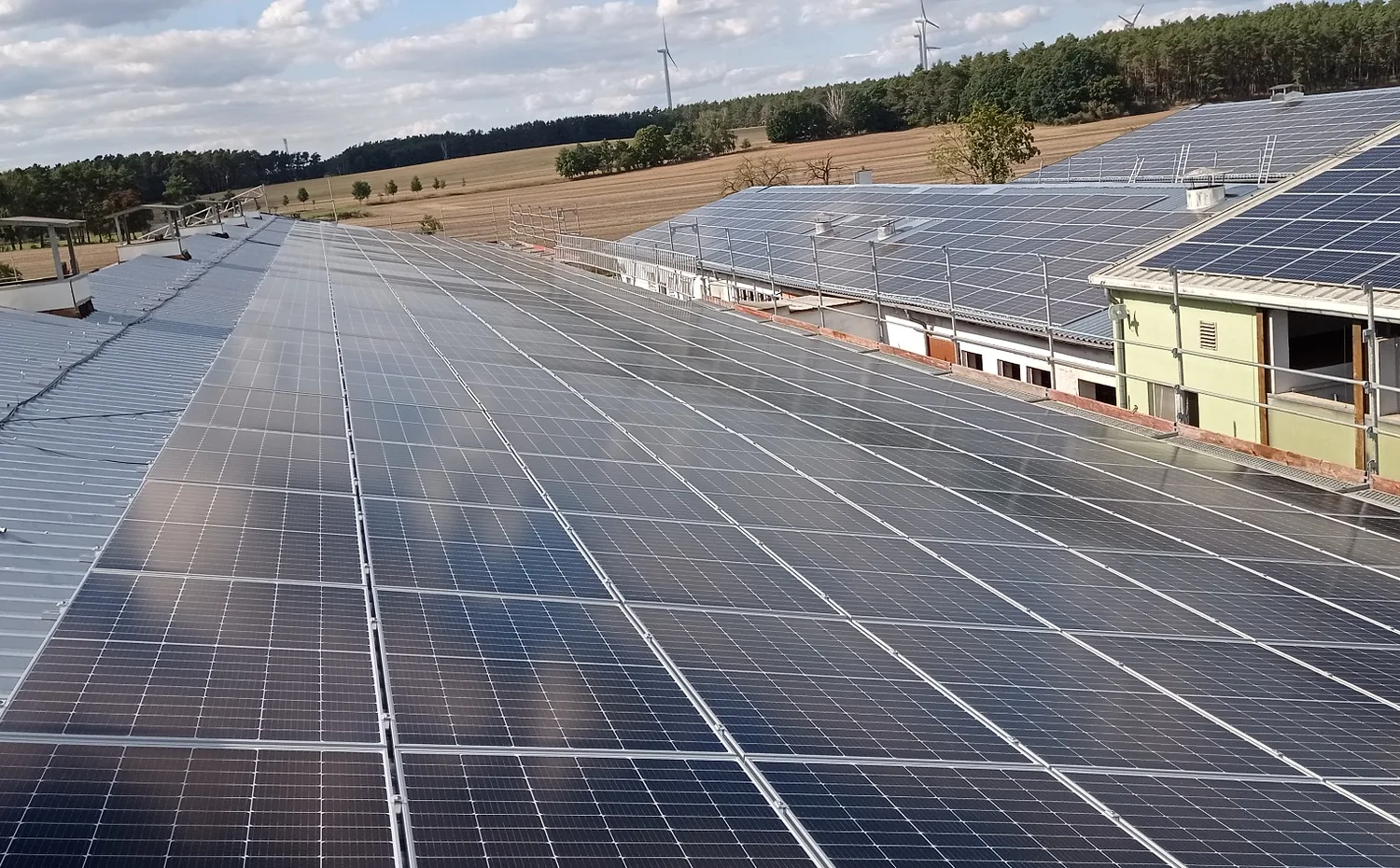 A-G-BAU industrial photovoltaic roof installation